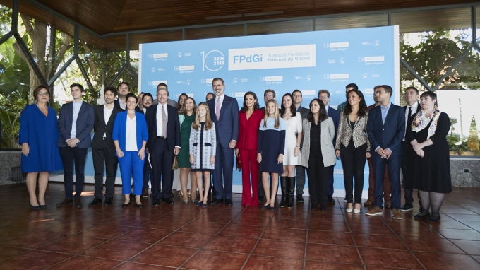 Trobada S.M. els Reis amb premiats d'altres edicions